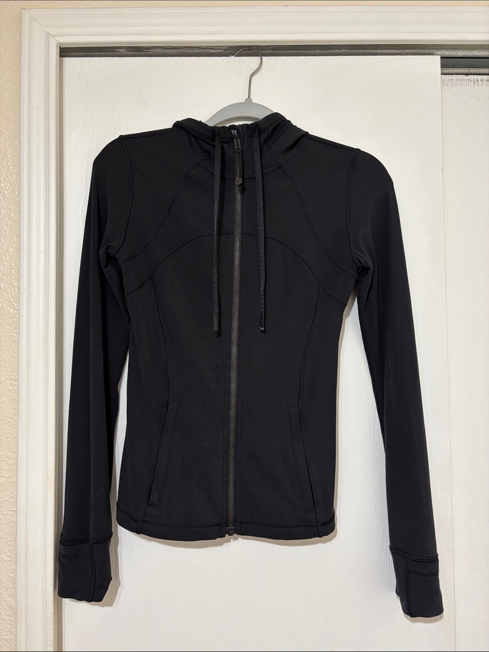Black lululemon zip up hoodie jacket - Brand: lululemon